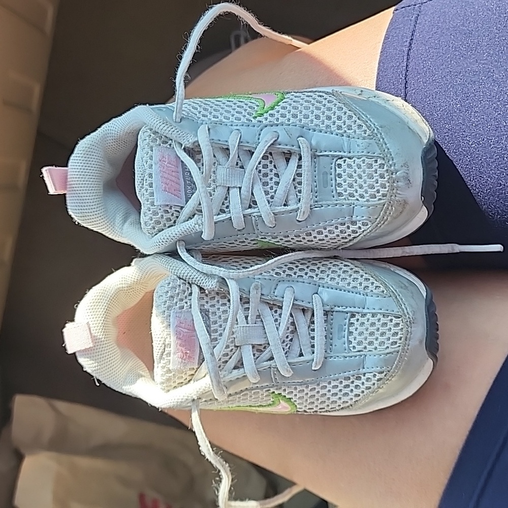 Nike little girl shoes size 8